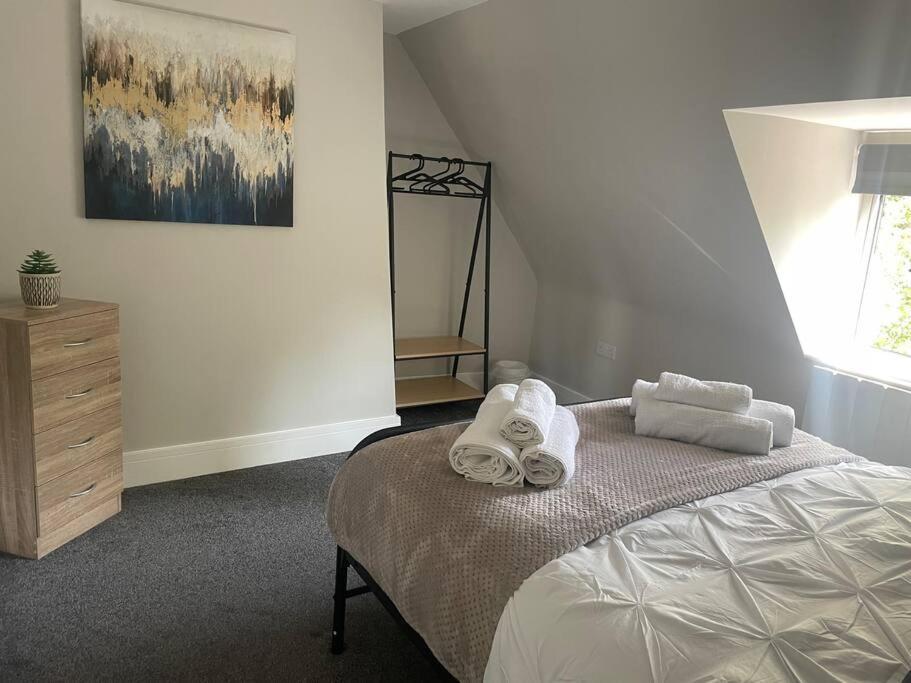 Oak House - 3Bed Townhouse With Free Parking In The Town Centre By Shortstays4U King's Lynn Eksteriør billede